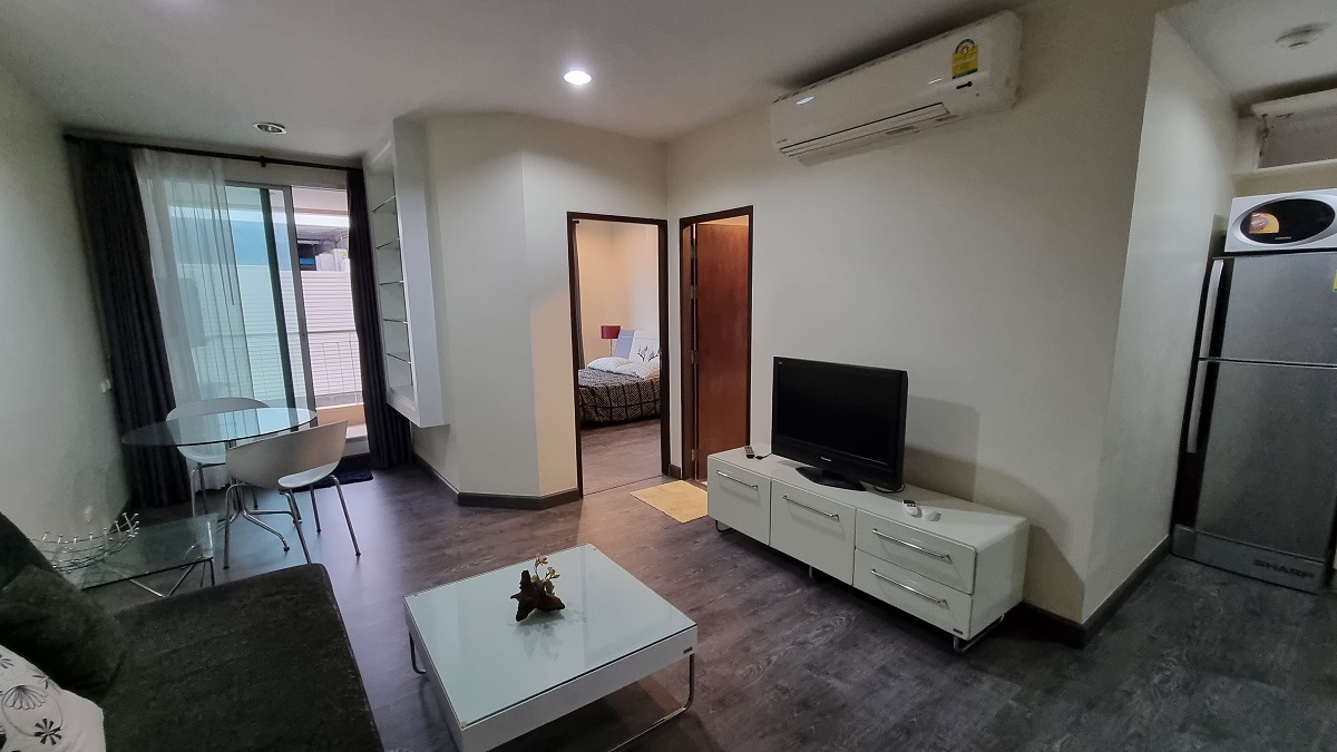 Condo BTS Ekkamai